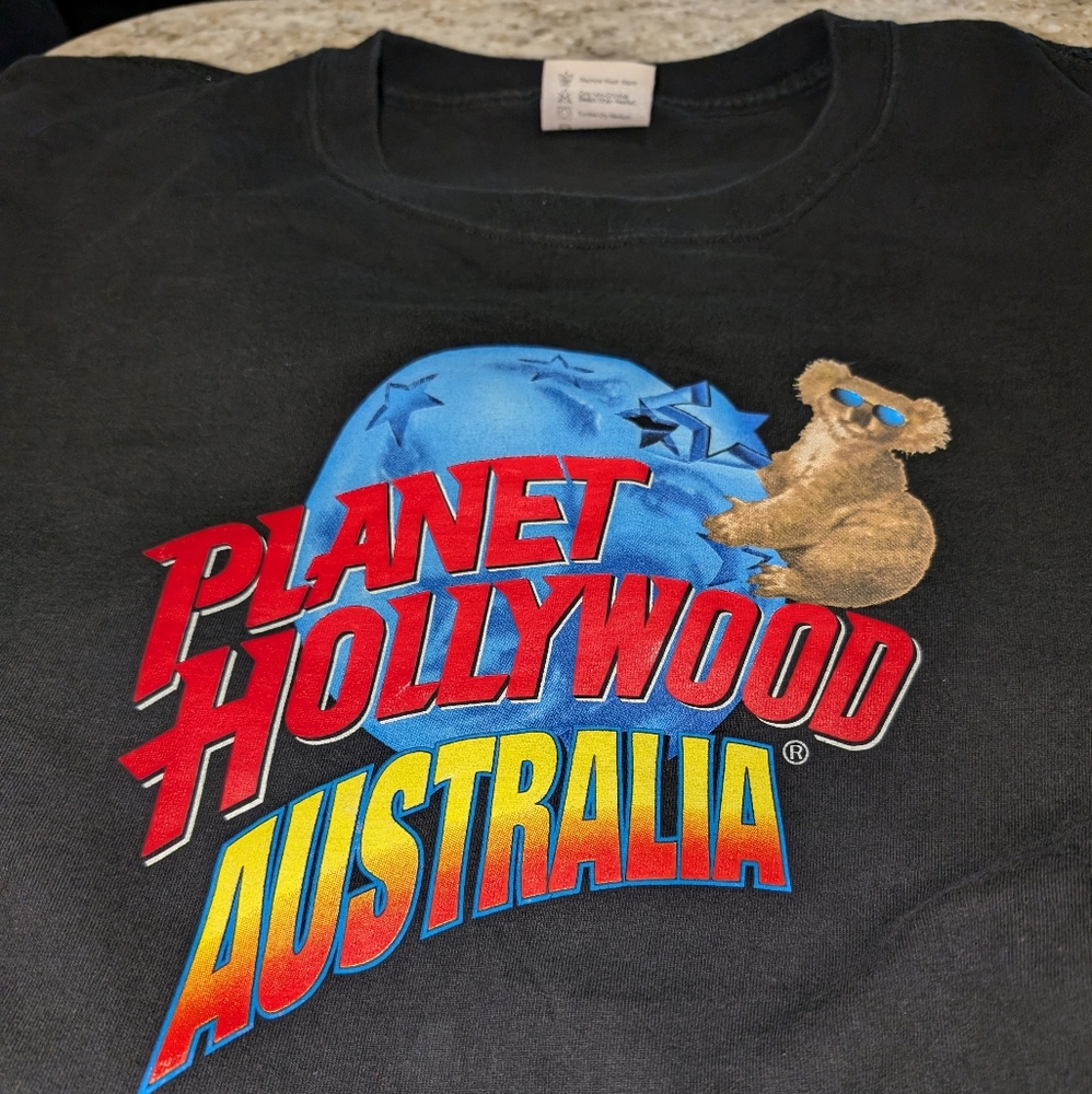 Vintage Planet Hollywood: Australia Tee